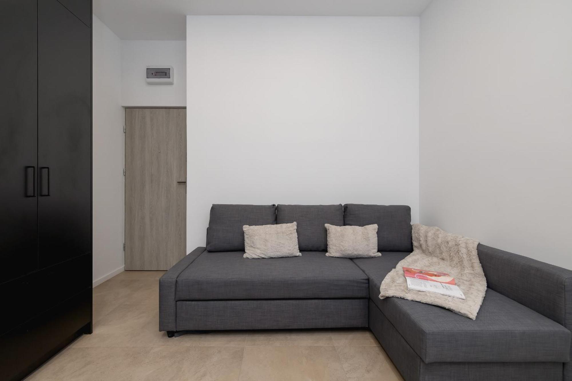 Slowackiego Comfy - Station By Renters Apartment *
