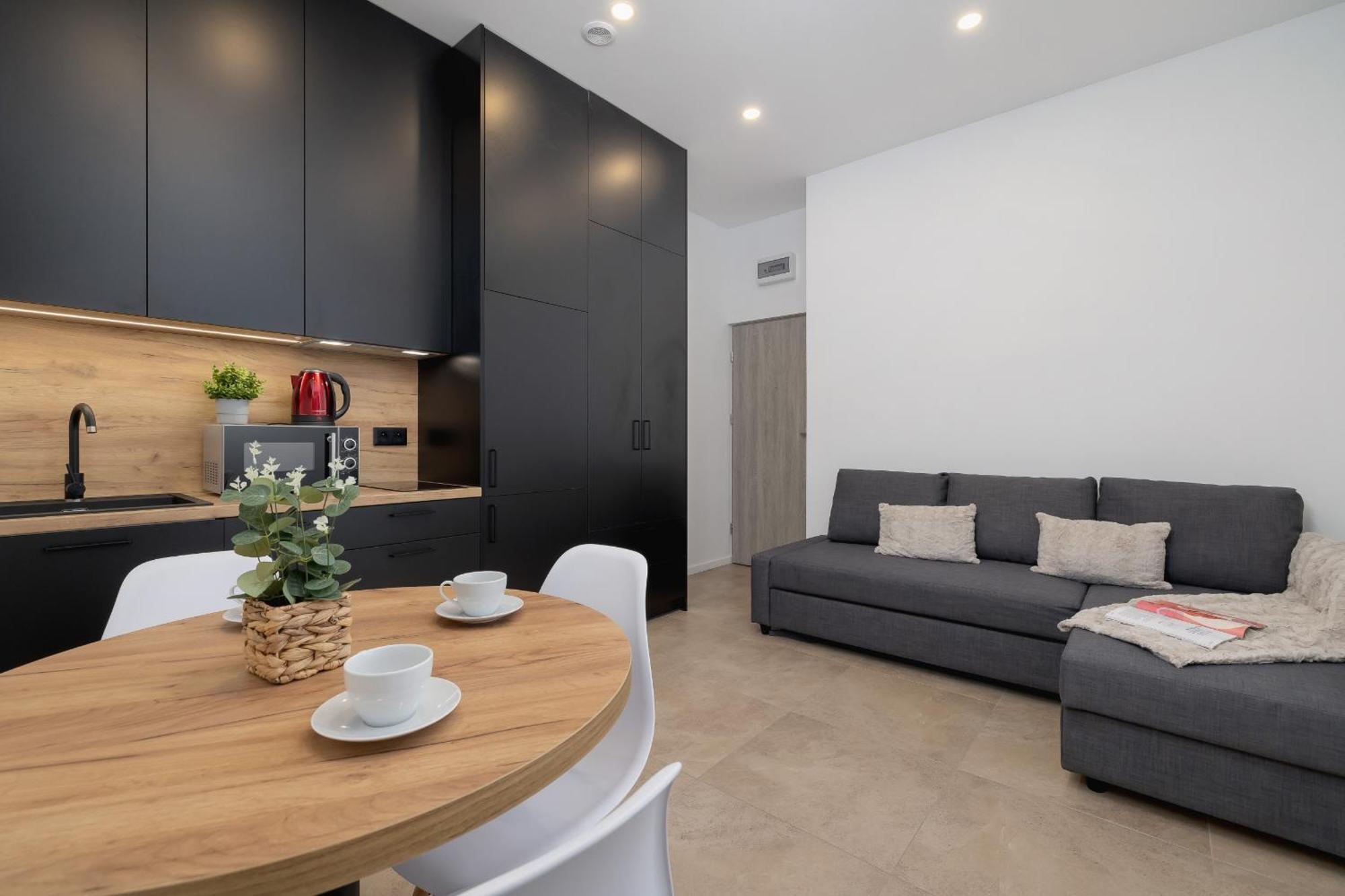 Apartment Slowackiego Comfy - Station By Renters *